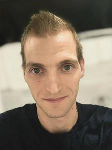 Ádám 28 éves férfi, Fejér megye