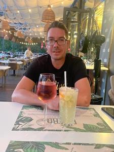 Ádi 36 éves férfi, Pest megye