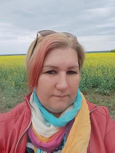 Ági 45 éves nő, Pest megye