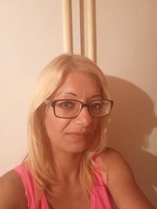 Ági 35 éves nő, Borsod-Abaúj-Zemplén megye