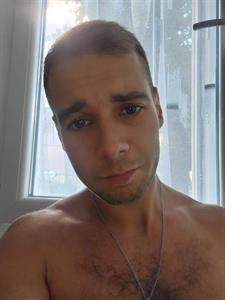 Áki 27 éves férfi, Baranya megye