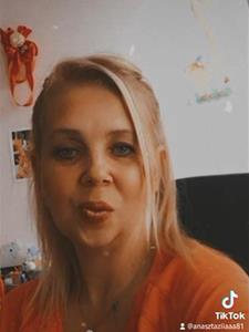 Ana 44 éves nő, Jász-Nagykun-Szolnok megye