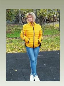 Andi 50 éves nő, Komárom-Esztergom megye