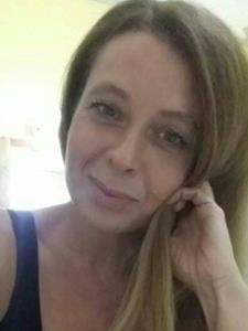 Andi 50 éves nő, Komárom-Esztergom megye