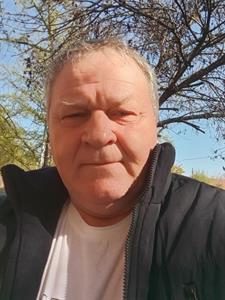 Andris 55 éves férfi, Békés megye
