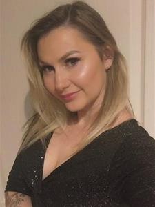 Angi 41 éves nő, Csongrád megye
