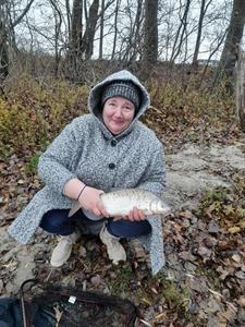 Angyal02 44 éves nő, Fejér megye