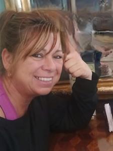 Anikó 51 éves nő, Jász-Nagykun-Szolnok megye