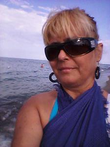 Anikó 60 éves nő, Pest megye