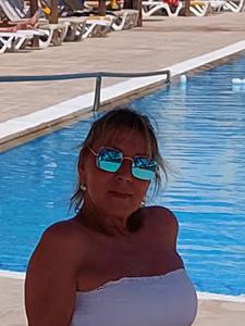 Anita 58 éves nő, Békés megye