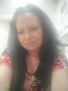 Anna 45 éves nő, Budapest