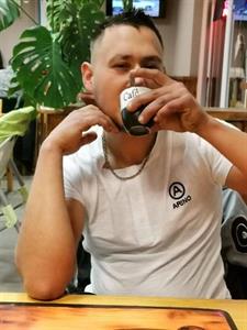 Balázska 26 éves férfi, Budapest