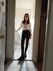 Barbara 49 éves nő, Budapest