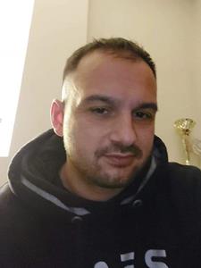 Barni87 38 éves férfi, Baranya megye