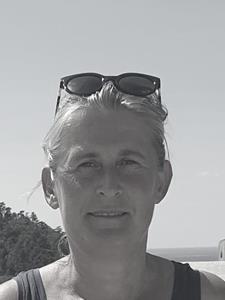 Bea 53 éves nő, Jász-Nagykun-Szolnok megye