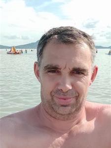 béé 51 éves férfi, Baranya megye