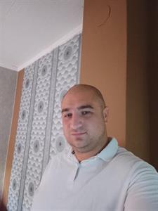 Béla 32 éves férfi, Hajdú-Bihar megye