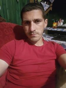 Bence 31 éves férfi, Hajdú-Bihar megye