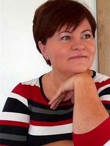 Böbe 54 éves nő, Hajdú-Bihar megye