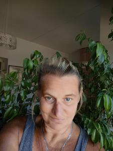 Böbe 52 éves nő, Pest megye