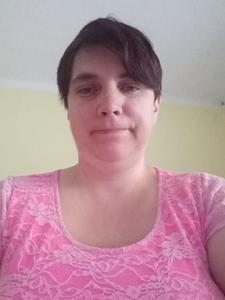 cica 41 éves nő, Veszprém megye