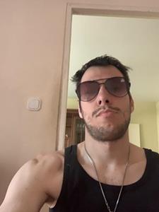 csaba 33 éves férfi, Budapest