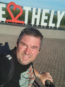 Csaba 43 éves férfi, Pest megye