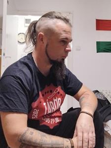 Csabesz 38 éves férfi, Budapest