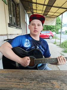 Cuki fiú 28 éves férfi, Borsod-Abaúj-Zemplén megye
