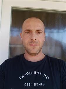 Dániel 35 éves férfi, Hajdú-Bihar megye