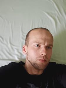 Dávid 25 éves férfi, Bács-Kiskun megye