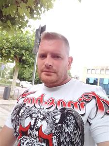 Dév 32 éves férfi, Győr-Moson-Sopron megye