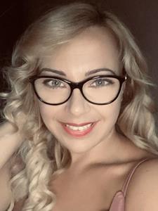 Dóri 34 éves nő, Budapest