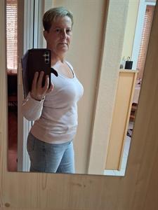 Enikő 49 éves nő, Szabolcs-Szatmár-Bereg megye