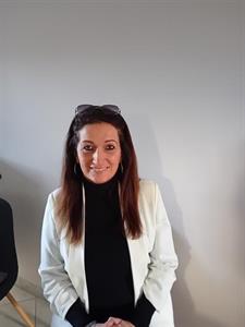 Era 46 éves nő, Veszprém megye