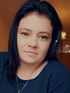 Erika 25 éves nő, Nógrád megye