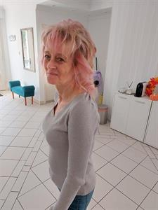 Erika 60 éves nő, Csongrád megye