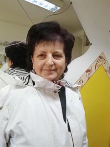 Erzsébet 66 éves nő, Pest megye