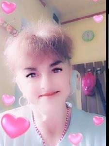 Esztike  63 éves nő, Hajdú-Bihar megye