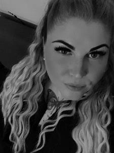 Eva 38 éves nő, Csongrád megye