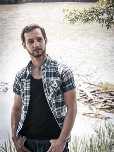 Fecó 31 éves férfi, Tolna megye