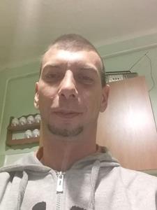 Ferenc 36 éves férfi, Békés megye