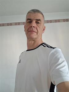 Gábor 49 éves férfi, Borsod-Abaúj-Zemplén megye