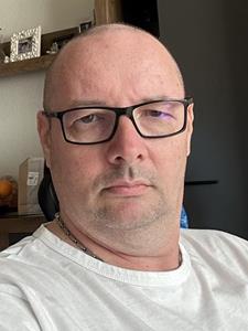 Gábor 53 éves férfi, Vas megye