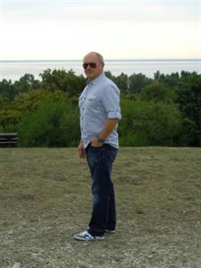 Gary 61 éves férfi, Veszprém megye