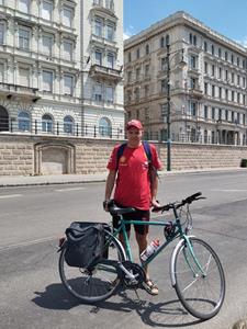 Geri 41 éves férfi, Budapest