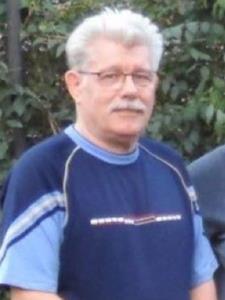 gézu 72 éves férfi, Pest megye