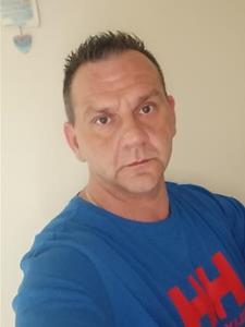 Gino 41 éves férfi, Zala megye