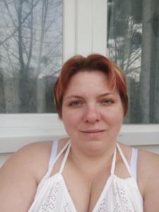 Gizella 40 éves nő, Győr-Moson-Sopron megye