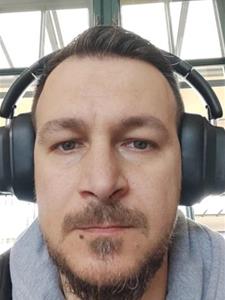 Gokker 35 éves férfi, Békés megye